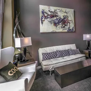 Apartment Penthouse Downtown, Top Floor 4 Beds, 2baths, Seattle